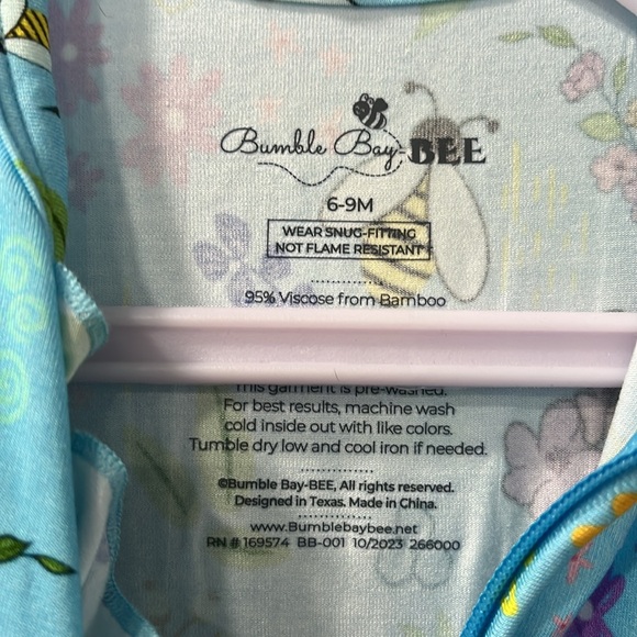 Bumble Bay-Bee sleeper 6-9mos. - Picture 5 of 7